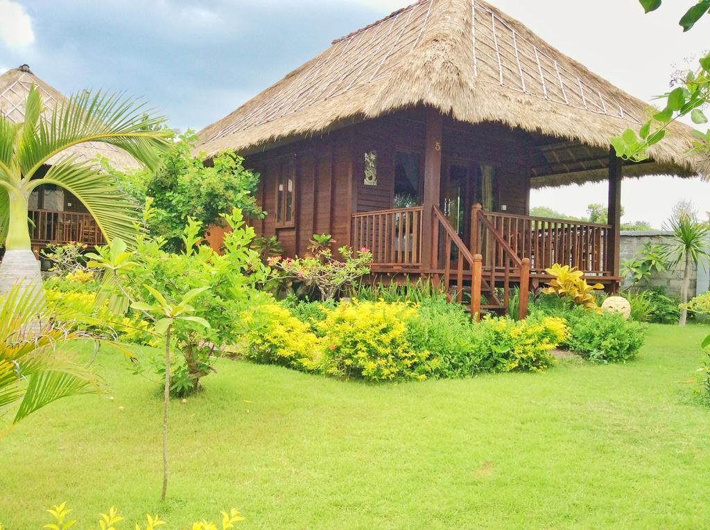 Laguna Reef Huts Hotel Nusa Lembongan  Exterior photo