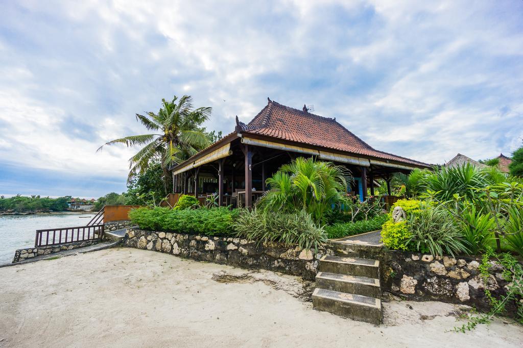 Laguna Reef Huts Hotel Nusa Lembongan  Exterior photo