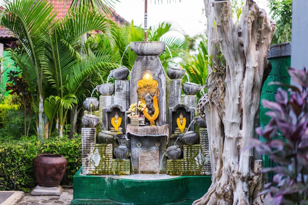 Laguna Reef Huts Hotel Nusa Lembongan  Exterior photo