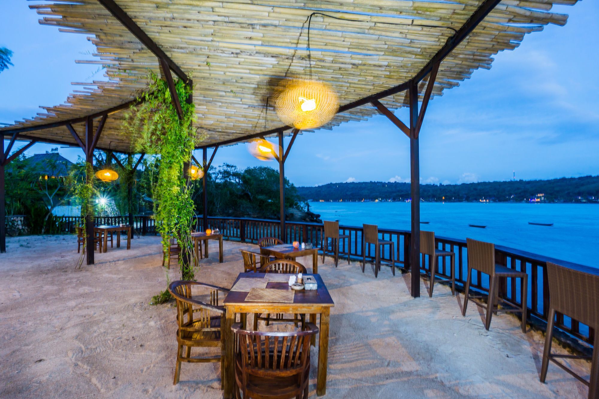 Laguna Reef Huts Hotel Nusa Lembongan  Exterior photo