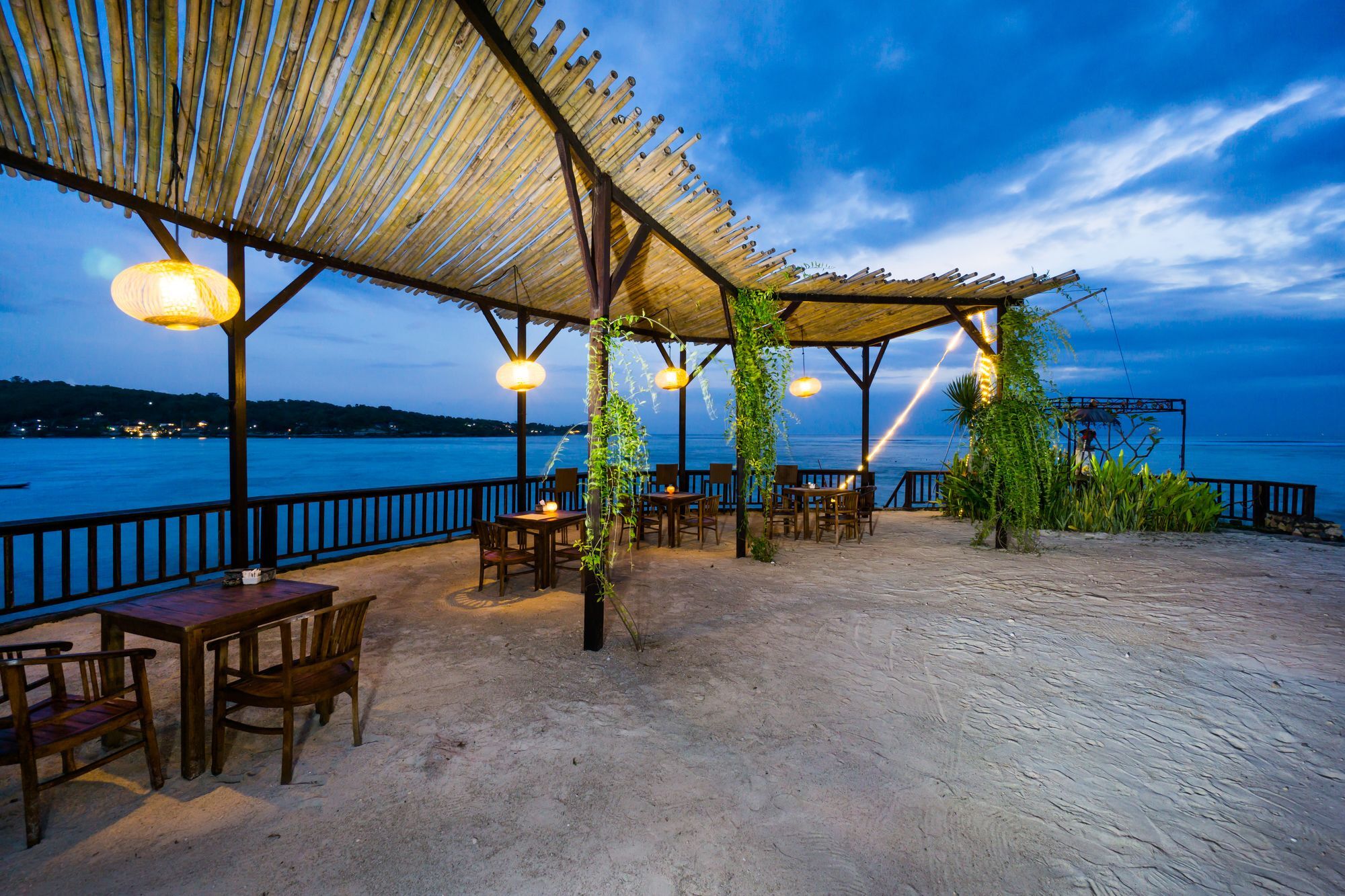 Laguna Reef Huts Hotel Nusa Lembongan  Exterior photo